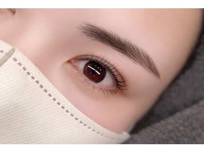 アイラッシュブローチェアヴェダ(EYELASH BROCHE AVEDA)の写真