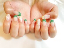 ドリームシャイニー 西葛西店(Dream Shiny)/グリーンフレンチフラワーネイル