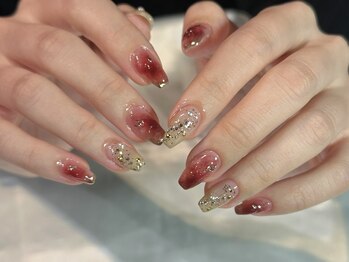 エデン(EDEN)の写真/お客様のご要望に合わせて、ニュアンスから派手アートまで♪サンプルから選択するコースや、持ち込みもOK◎