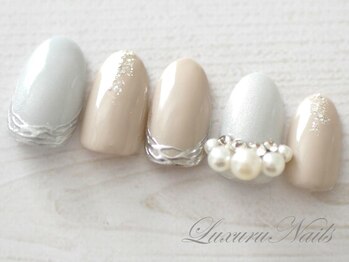 ラグジュアリーネイルズ アカバネ(Luxury Nails Akabane)/たっぷり*パールビジュー