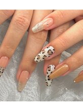 ワイドットムーン(Y.MOON)