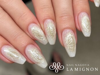 ラミニョンネイルナゴヤ(La Mignon Nail Nagoya)の写真/【オフ無料◇ニュアンス定額コース￥6400】シンプルにひと癖ならコレ！オフィスでもOKなナチュラルデザイン