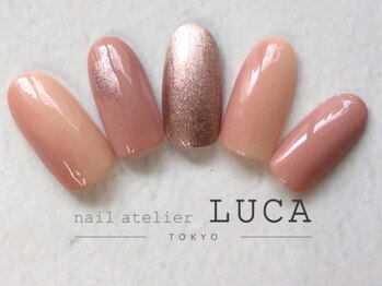 ネイルアトリエルカ(nail atelier LUCA)/W-30 縦グラデーションネイル