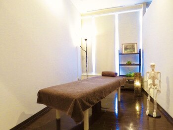 骨盤メディカル整骨院 札幌市白石区白石院/全部屋が個室！