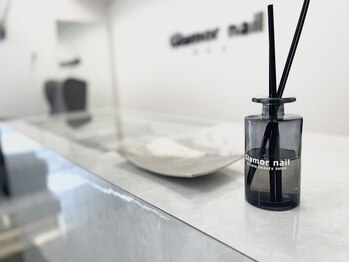 グラマーネイル(Glamor nail)