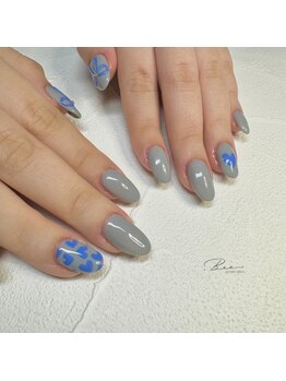 ドットビー(.Bee)/ハート柄ネイル