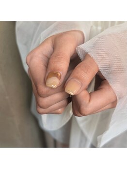 アオク(a o k .)/beigeとgold