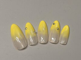 イエロー×グラデーション
