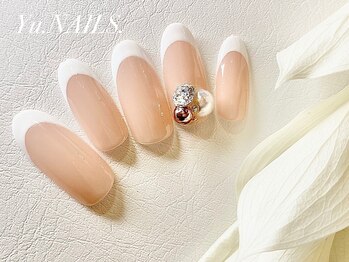 ユーネイルズ 恵比寿(Yu.NAILS.)/大人フレンチネイルスワロ