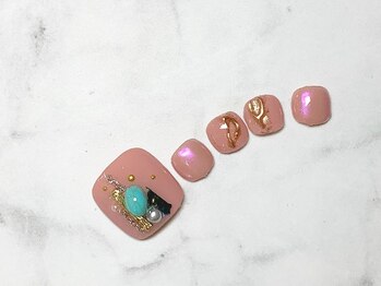 ネイルアンドアイラッシュサロン ミッタ(Mitta)/￥8500-