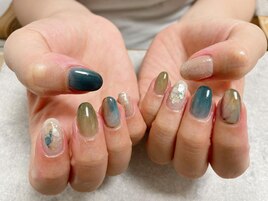 秋ネイル　ニュアンスネイル