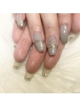 サロン ド ラプワ(Salon de Lapre)/爪裏ストーン