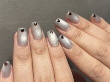 デザインもフォルムも妥協せず、こだわりがたっぷり詰まった指先