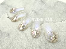 ディバイン ネイルズ(DIVINE NAILS)/ ジェルアートやり放題
