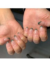 ビー 高槻(be)/ドットネイル/クリアフレンチ