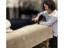 ツボを捉えたほぐし技術で、頑固なコリを撃退！