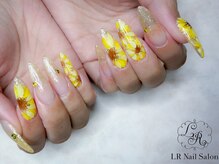 エルアールネイルサロン 梅田本店(LR)