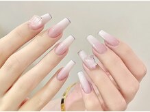 ユミ(U.MI.)/グラデーション×細めフレンチ