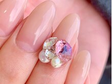 サロンドフォーエイチ(salon de 4H)/ピンクからーのビジュー☆