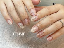 ファム(FEMME)