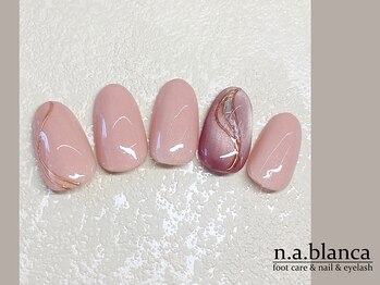 エヌエーブランカ 東白楽店(n.a.blanca)/季節ネイル・定額デザイン