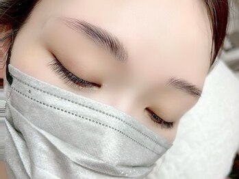 アムーレ(Amouree)の写真/【60分でお顔立ちにあった理想の美眉に♪】美眉メニューも予約殺到中！眉毛のお悩みはプロにお任せ★