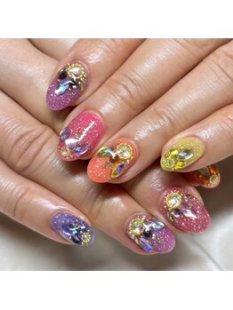 ソラール(SOLAR)/カラフルキラキラネイル♪