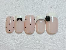 ネイルビート(NAIL BEAT)/フレンチネイル　バラ　韓国