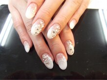 クレアーレ(Creare)/ホワイトグラデーションネイル 