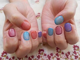 カラフルネイル