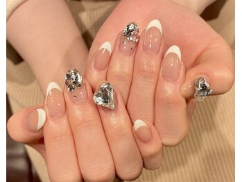 レミア 関内(REMIA)/５月　キラキラフレンチ