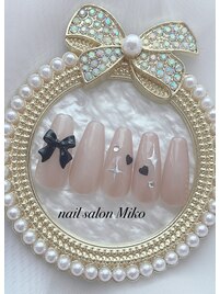 黒リボンネイル