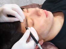 日々粋肌の雰囲気（眉毛や指毛など、レ一ザ一で脱毛しきれない所もお任せください。）