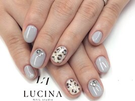 W-542 グレーヒョウ柄ネイル