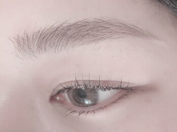 エクシー(XYZ)の写真/【大人気！問い合わせ殺到のlift up brow(眉毛パーマ)！今話題の眉毛パーマは川崎好評価サロンで施術可能☆