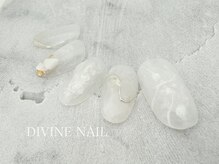 ディバイン ネイルズ(DIVINE NAILS)/ ジェルアートやり放題