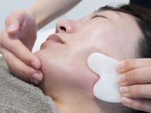 ライフサロン 恵比寿(Life Salon)の雰囲気(本格的なカッサ施術で小顔を実感◎むくみ改善にも!)