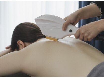 スリーエレメンツ(THREE ELEMENTS)の写真