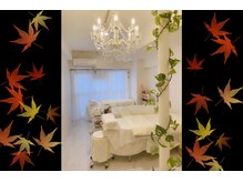 経験豊富な高技術スタッフが丁寧に施術！【池袋/まつ毛パーマ】