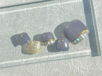 キラキラシェルフレンチフット