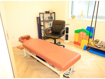 エムアンドエス鍼灸整骨院(M&S鍼灸整骨院)/完全個室&キッズスペースあり◎