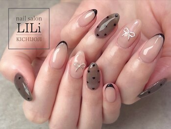 リリサード(LILi third.)の写真/【指先から美しく】オフィスにぴったりのシンプル上品~華やか系まで、あなたの理想に合わせてデザイン♪