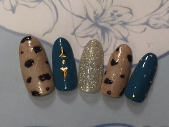 ネイルサロン リリオ(Nail Salon Ririo)/ダルメシアンネイル