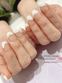 変形フレンチネイル