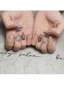 ツイードネイル