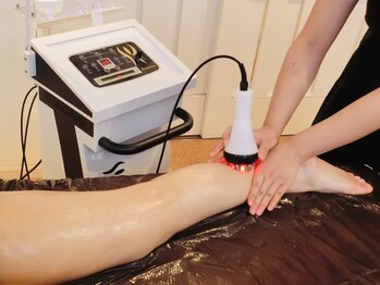 エステティック ジェミー(ESTHTETIQUE Gemmy)/むくみやすい脚もすっきり