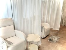 アウラ(aula)の雰囲気（半個室空間でゆったり♪）