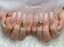 ピオミエルネイル 新宿(pio miel nail)/ヌーディーピンク×ビジュー