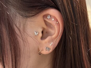 リバイブ/耳ツボジュエリー上品デザイン♪