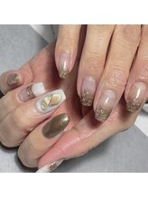 リーゾス(RISUS)/アシンメトリーネイル